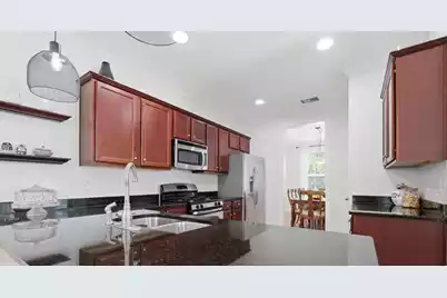 5292 Dolphin Street E, North Charleston, SC 29405 - Photo 15