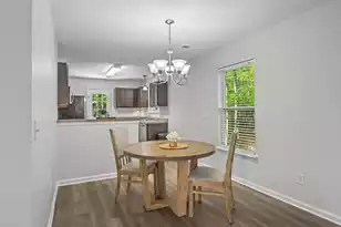 427 Savannah River Dr, Summerville, SC 29485 - Photo 7