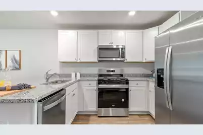 116 Broadstone Drive, Summerville, SC 29486 - Photo 3