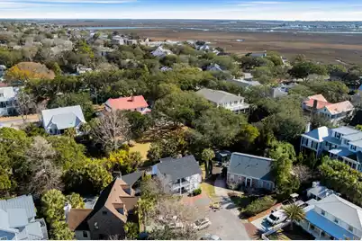 930 Richter Way, Mount Pleasant, SC 29464 - Photo 3