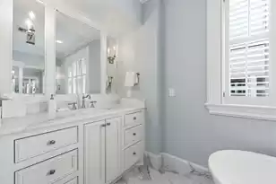 36 Prioleau St, Charleston, SC 29401 - Photo 21