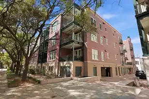 36 Prioleau St, Charleston, SC 29401 - Photo 1