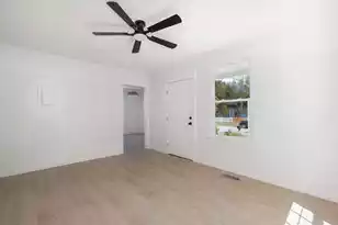 2224 Suffolk St, North Charleston, SC 29405 - Photo 11