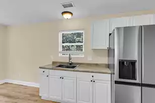 2407 Castlereagh Rd, Charleston, SC 29414 - Photo 17