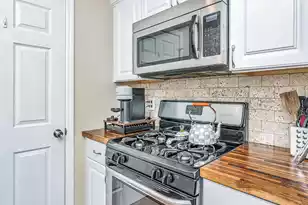 1240 Camelia Rd, Charleston, SC 29407 - Photo 15