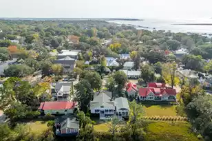 212 Live Oak Dr, Mount Pleasant, SC 29464 - Photo 69