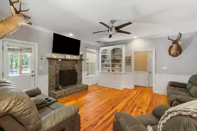 5568 Jenks Montgomery Road, Ravenel, SC 29470 - Photo 9