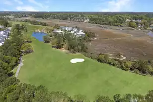 1473 Oakhurst Dr, Mount Pleasant, SC 29466 - Photo 5