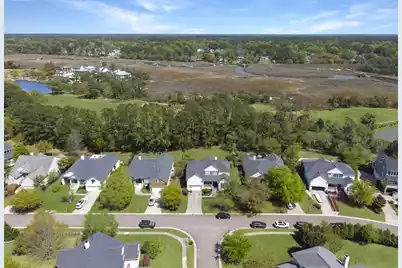 1473 Oakhurst Drive, Mount Pleasant, SC 29466 - Photo 35