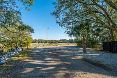 1250 Seaside Plantation Drive, Charleston, SC 29412 - Photo 41