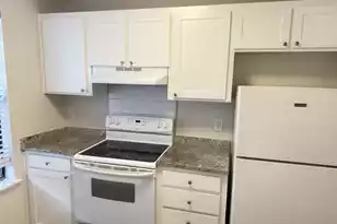 186 Dorchester Manor Blvd #A, North Charleston, SC 29420 - Photo 3