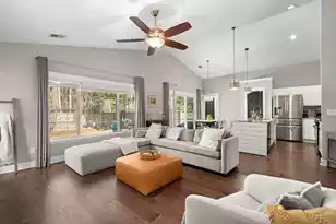 1108 Old Course Ln, Mount Pleasant, SC 29466 - Photo 5