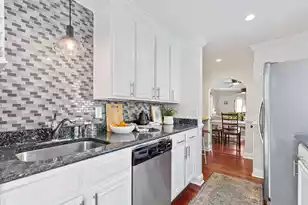 149 Line St, Charleston, SC 29403 - Photo 15