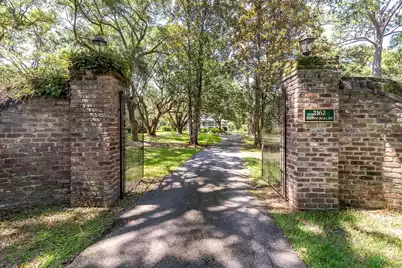 2162 Wappoo Hall Road, Charleston, SC 29412 - Photo 9