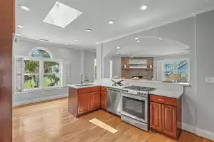 657 Stiles Dr N, Charleston, SC 29412 - Photo 13