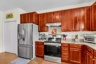 100 Pacolet St, Summerville, SC 29485 - Photo 17