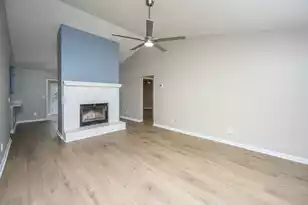 129 Mohican Cir, Summerville, SC 29483 - Photo 9