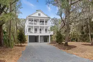 3506 Myrtle St, Edisto Island, SC 29438 - Photo 1