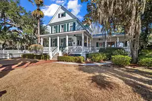 1307 Bay St, Beaufort, SC 29902 - Photo 1