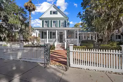1307 Bay Street, Beaufort, SC 29902 - Photo 5