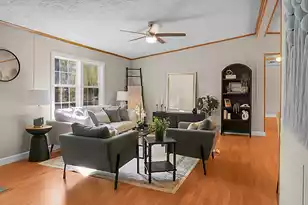 200 Belmont Dr, Walterboro, SC 29488 - Photo 11