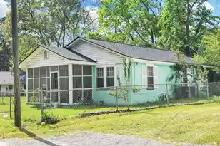 1655 Irvin St, Orangeburg, SC 29115 - Photo 19