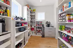 571 Wading Pl, Charleston, SC 29492 - Photo 11