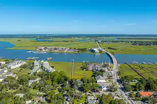 503 Ashley Ave E, Folly Beach, SC 29439 - Photo 35