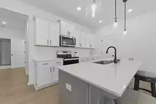 290 Surfbird Rd, Summerville, SC 29486 - Photo 9