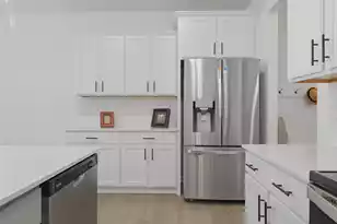 290 Surfbird Rd, Summerville, SC 29486 - Photo 7