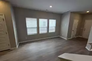 8034 Reagan Wy, North Charleston, SC 29418 - Photo 3