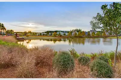 579 Blueway Avenue, Summerville, SC 29486 - Photo 43