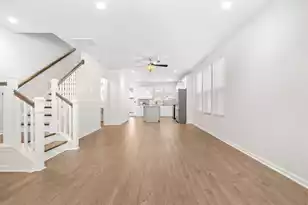 579 Blueway Ave, Summerville, SC 29486 - Photo 11