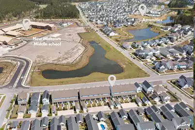 579 Blueway Avenue, Summerville, SC 29486 - Photo 3