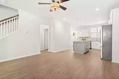 579 Blueway Avenue, Summerville, SC 29486 - Photo 9