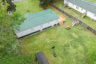 546 Pauline Dr, Bonneau, SC 29431 - Photo 37