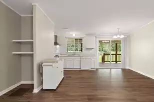 327 Myers Mayo Rd, Ridgeville, SC 29472 - Photo 9