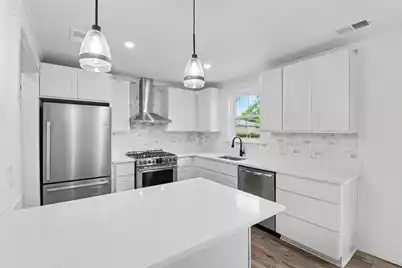 1328 Hermitage Avenue, Charleston, SC 29412 - Photo 9