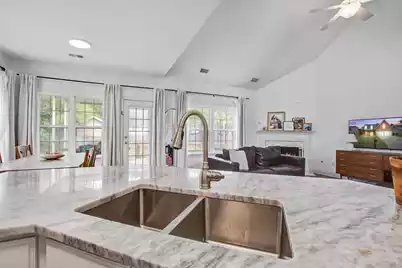 103 Stonewall Court, Summerville, SC 29483 - Photo 7