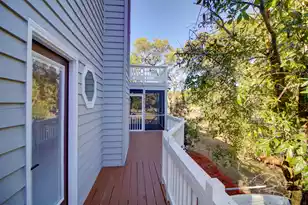 887 Parrot Creek Way, Charleston, SC 29412 - Photo 23