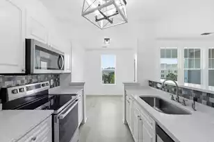 130 River Landing Dr, Charleston, SC 29492 - Photo 5