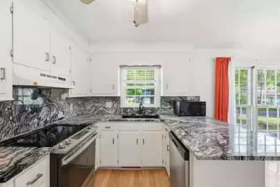 122 Southwold Circle, Goose Creek, SC 29445 - Photo 9