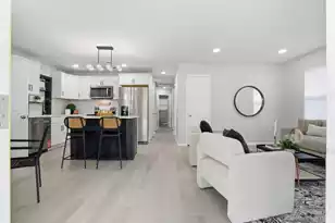 2670 Louise Dr, North Charleston, SC 29405 - Photo 3