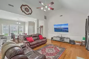 7800 High Maple Cir, North Charleston, SC 29418 - Photo 11