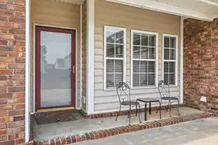7800 High Maple Cir, North Charleston, SC 29418 - Photo 3