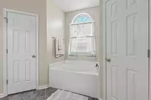 7800 High Maple Cir, North Charleston, SC 29418 - Photo 15