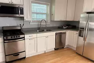 19 Rose Ln, Charleston, SC 29403 - Photo 11