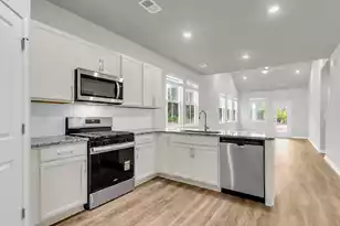 307 Clipper Ct, Summerville, SC 29486 - Photo 7