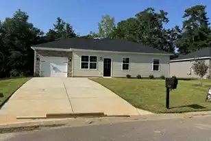 448 Young Town Cir, Orangeburg, SC 29118 - Photo 1