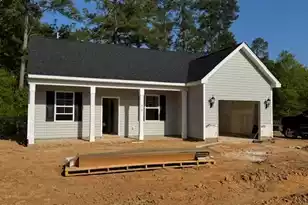 472 Young Town Cir, Orangeburg, SC 29118 - Photo 1